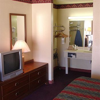 Value Lodge Brownwood Exterior photo